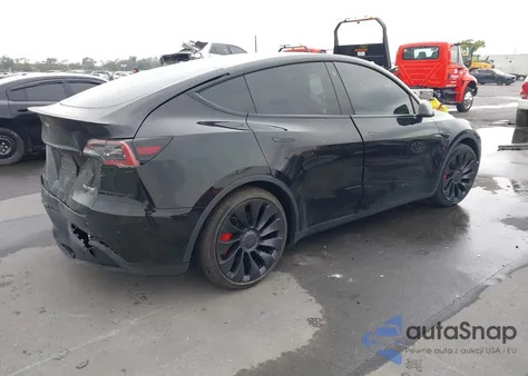 2022 Tesla Model Y Performance Dual Motor All-Wheel Drive from USA, damaged, VIN 7SAYGDEF3NF457819